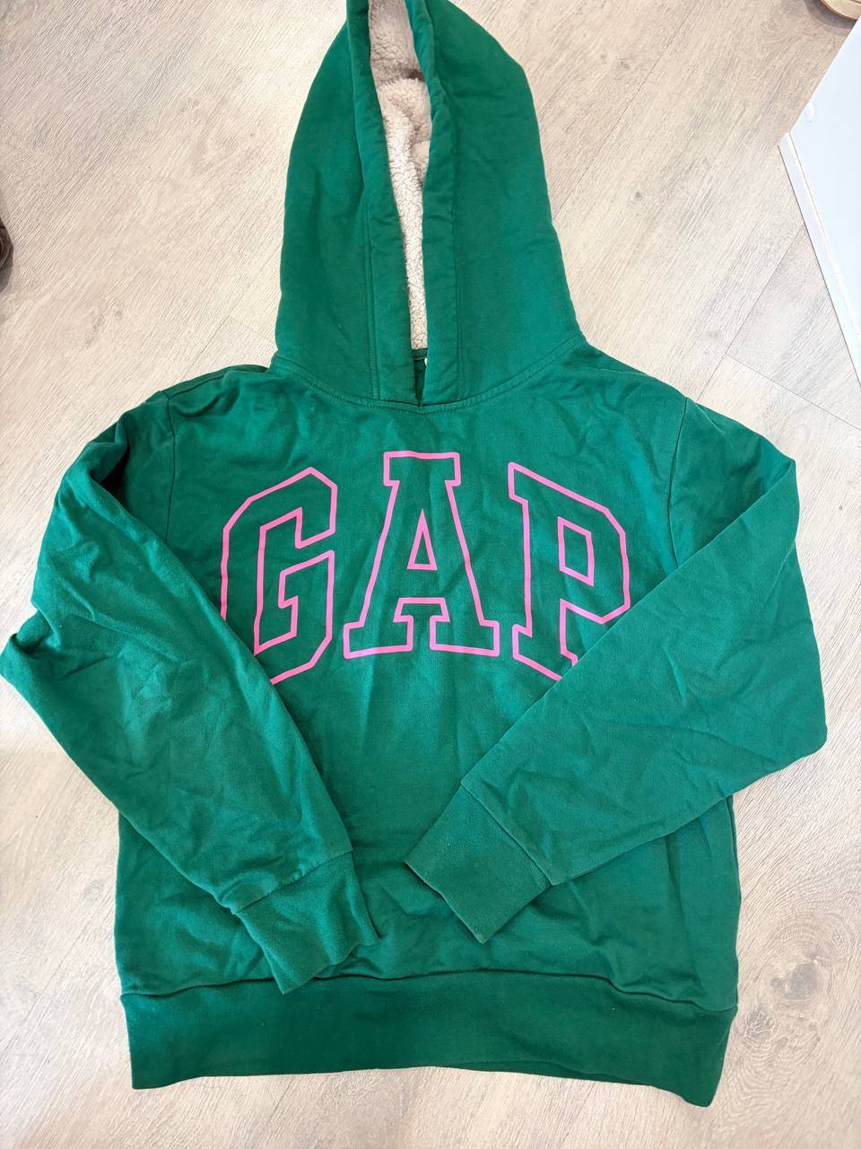 Зеленое утепленное худи GAP с логотипом размер S